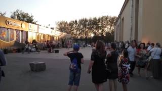 Музыканты около метро Партизанская