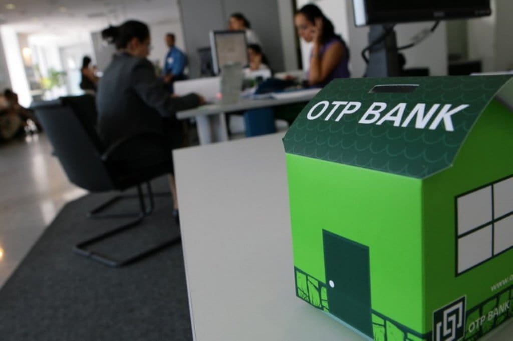 Как рефинансировать кредиты других банков и своих клиентов в ОТП Банке?