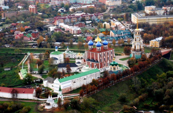 Рязань. Вид на Рязанский Кремль